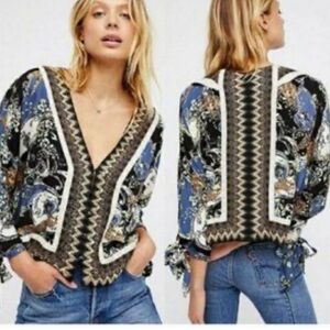 Free People | Boho Multicolor Oversized V neck Top | Size Large
